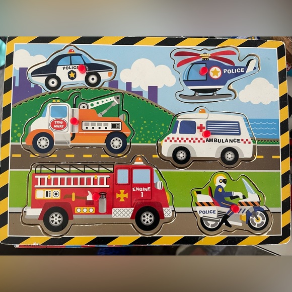 Melissa and Doug puzzles, circo from Target puzzles - Picture 3 of 8